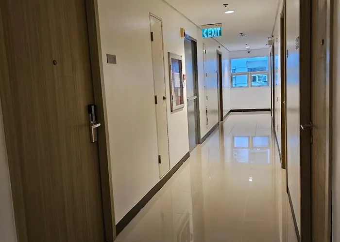 Mf Staycation - Shore Residences Manila